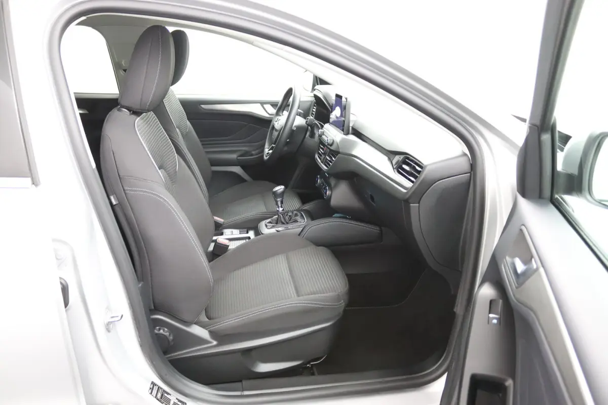 1.0 EcoBoost Hybrid Titanium X | Winterpack | Adaptive Cruise | BLIS | B&O Audio | LED | CarPlay/Android Auto | Navigatie
