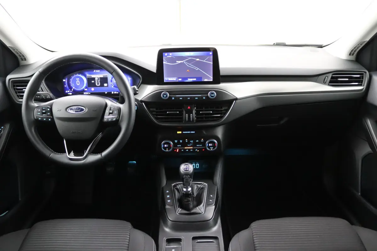 1.0 EcoBoost Hybrid Titanium X | Winterpack | Adaptive Cruise | BLIS | B&O Audio | LED | CarPlay/Android Auto | Navigatie