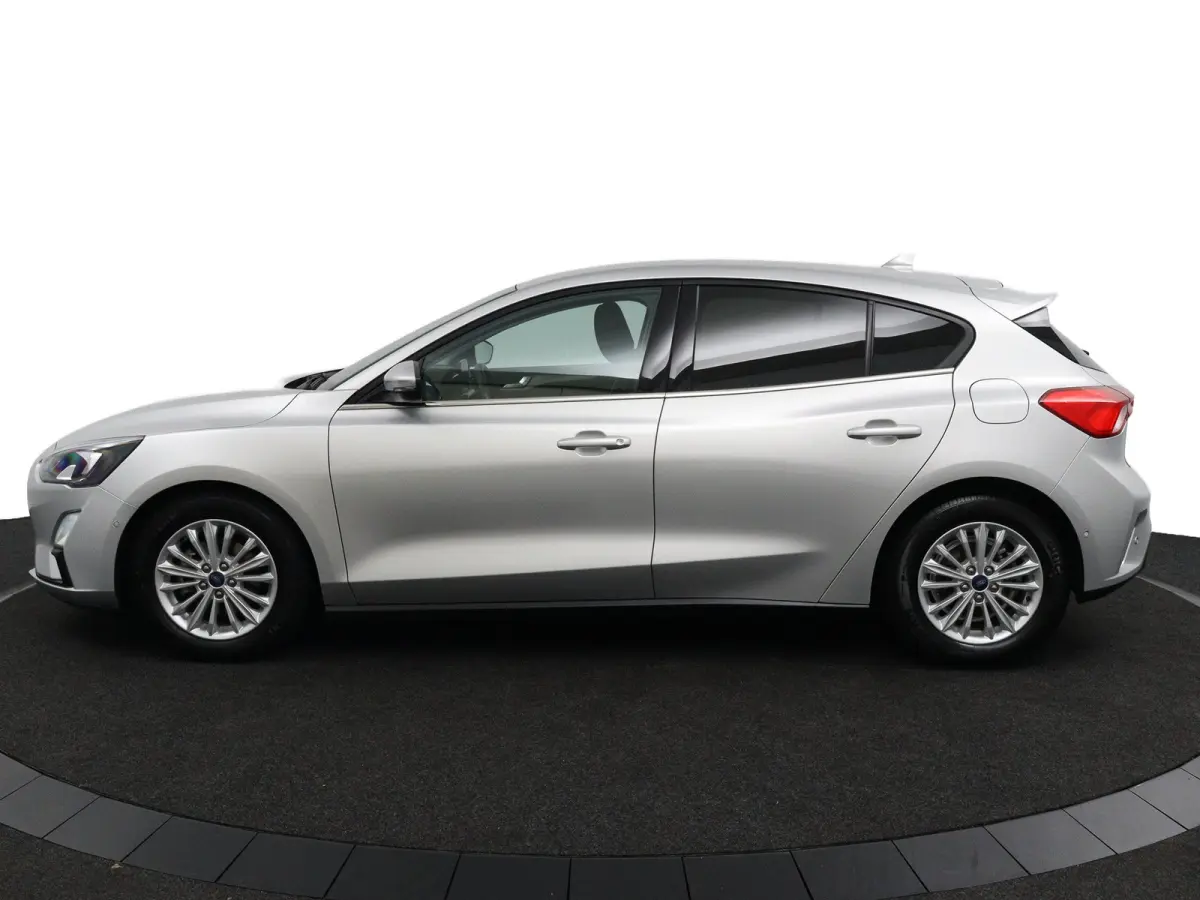 1.0 EcoBoost Hybrid Titanium X | Winterpack | Adaptive Cruise | BLIS | B&O Audio | LED | CarPlay/Android Auto | Navigatie