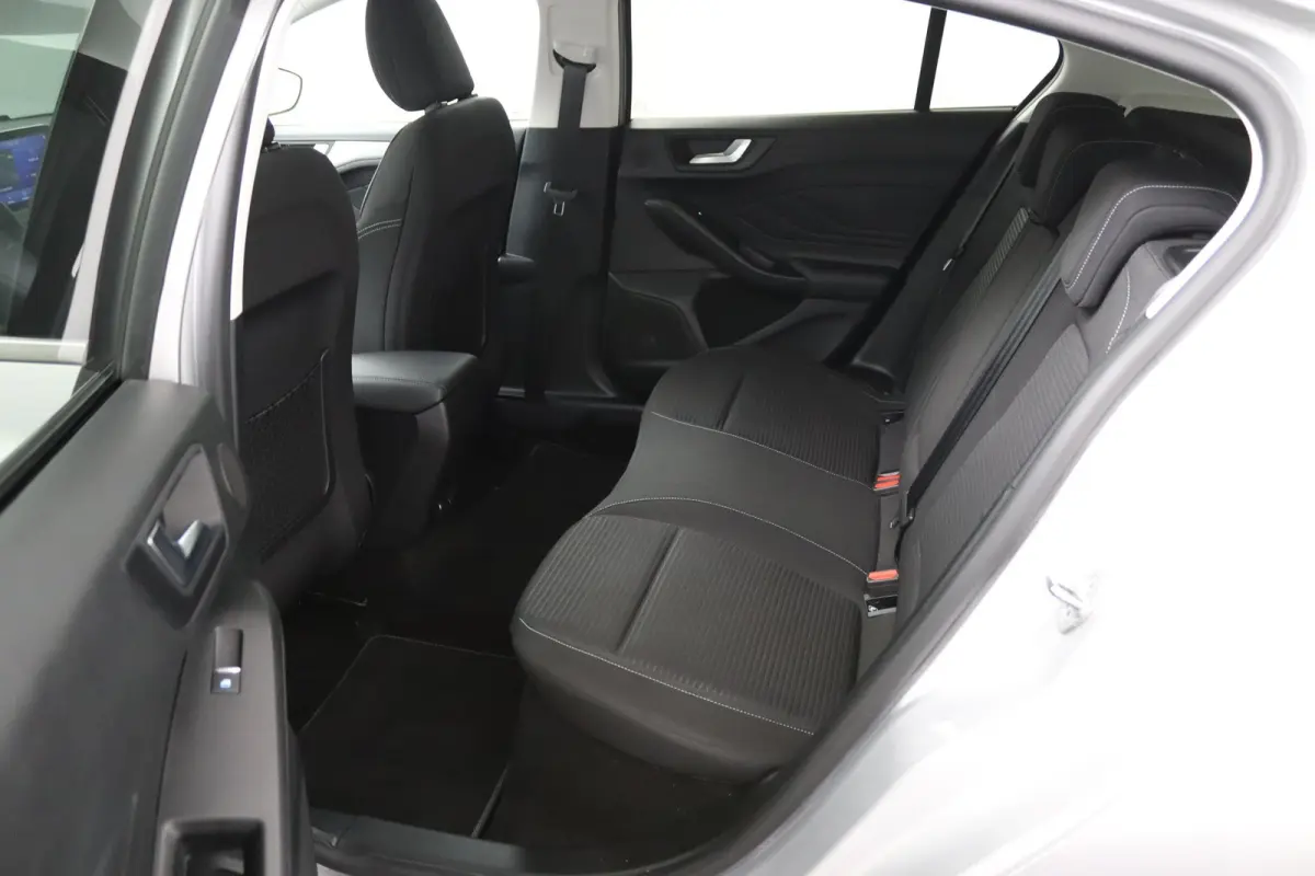 1.0 EcoBoost Hybrid Titanium X | Winterpack | Adaptive Cruise | BLIS | B&O Audio | LED | CarPlay/Android Auto | Navigatie