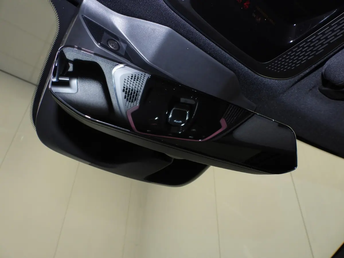 1.5 PHEV BlackLine STUURVERW./360CAM/SCHUIFDAK/LED/20"LMV!