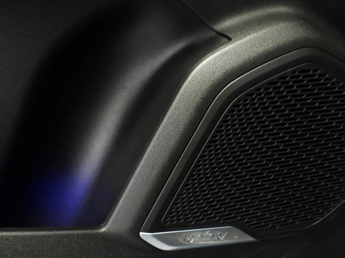 1.5 PHEV BlackLine STUURVERW./360CAM/SCHUIFDAK/LED/20"LMV!