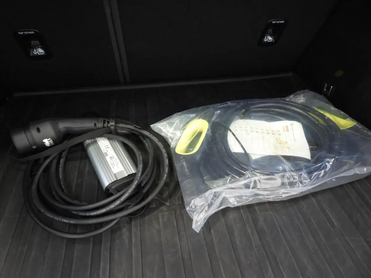 1.5 PHEV BlackLine STUURVERW./360CAM/SCHUIFDAK/LED/20"LMV!