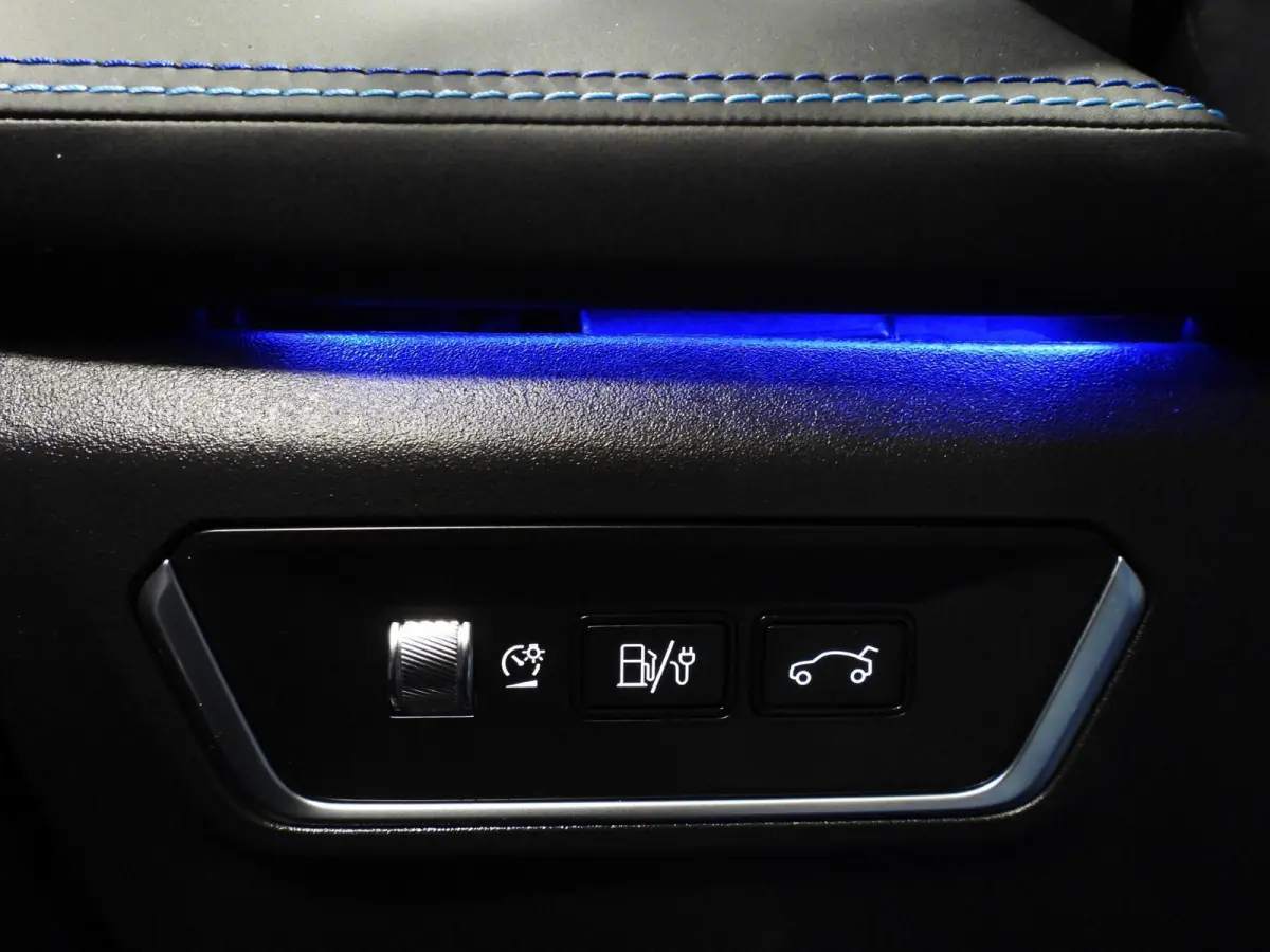 1.5 PHEV BlackLine STUURVERW./360CAM/SCHUIFDAK/LED/20"LMV!