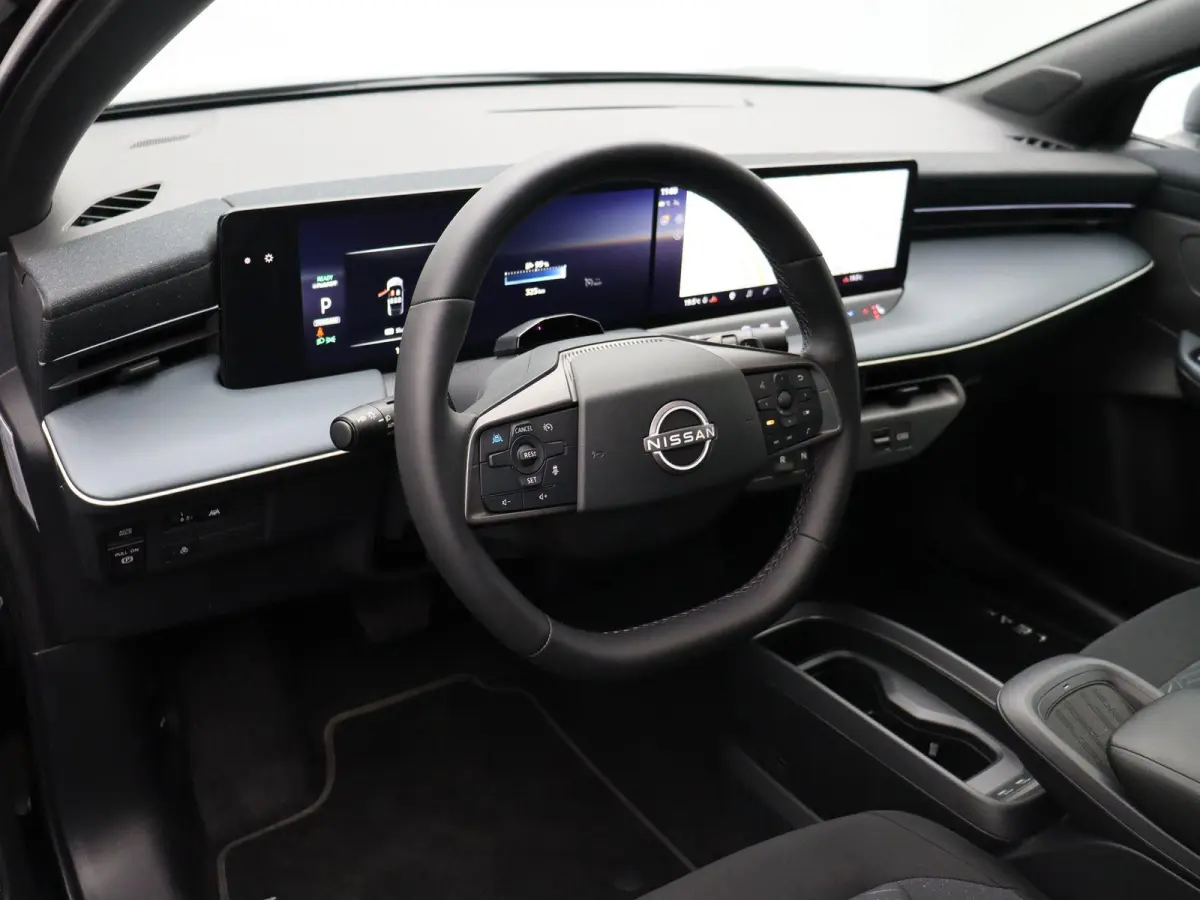 Engage Plus 52 kWh | Getint Glas | 451 km WLTP | Stoelverwarming | Stuurwielverwarming |