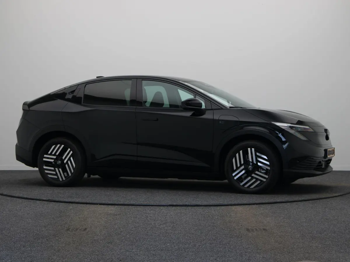 Engage Plus 52 kWh | Getint Glas | 451 km WLTP | Stoelverwarming | Stuurwielverwarming |