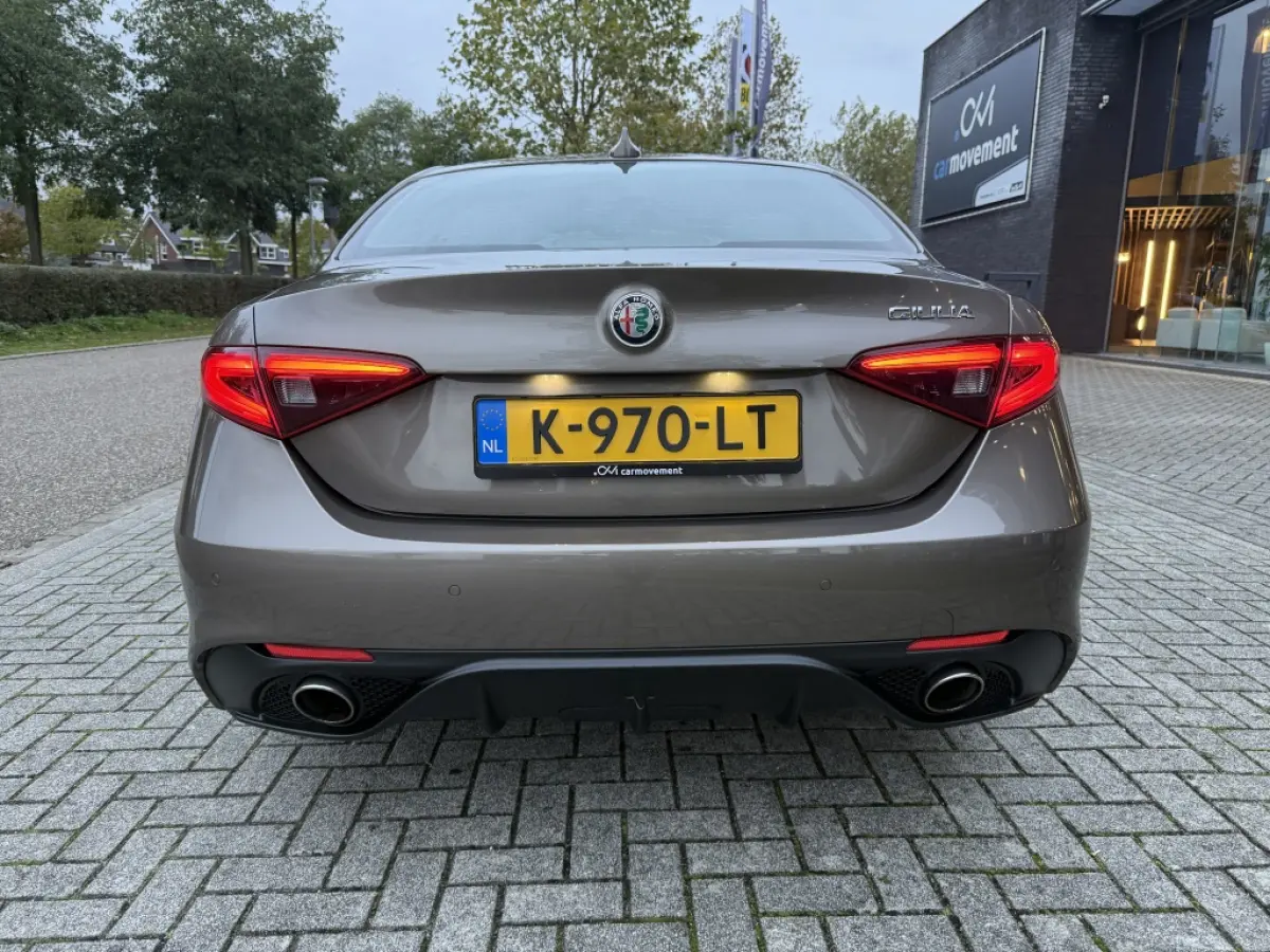2.0T Super | Veloce Pakket!! | Leder | Navi | NL auto! | Afn. trekhaak!