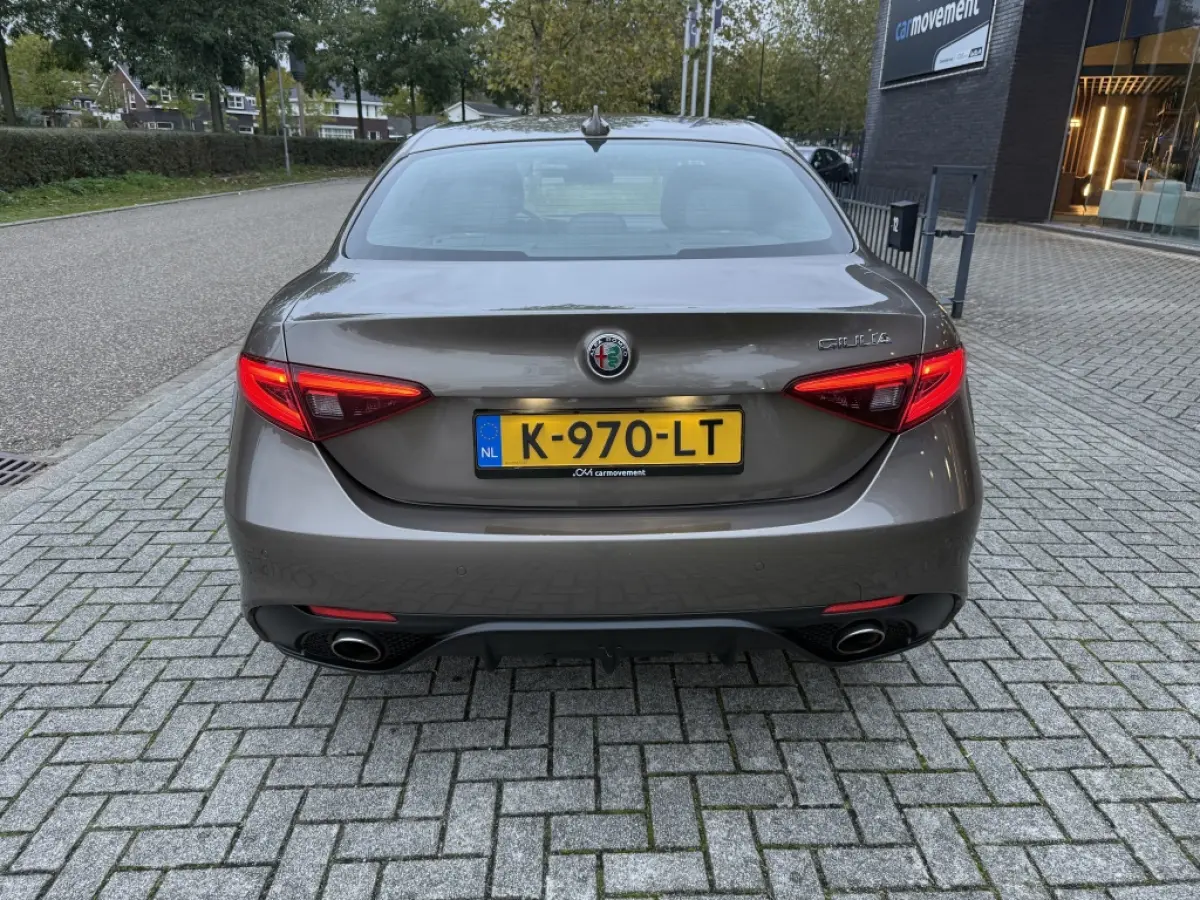 2.0T Super | Veloce Pakket!! | Leder | Navi | NL auto! | Afn. trekhaak!