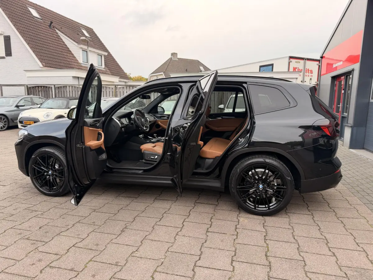 xDrive30e Shadow Line