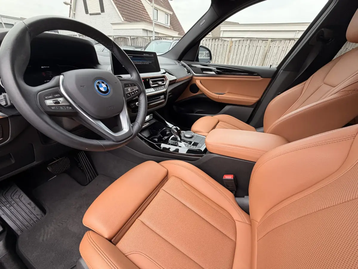 xDrive30e Shadow Line