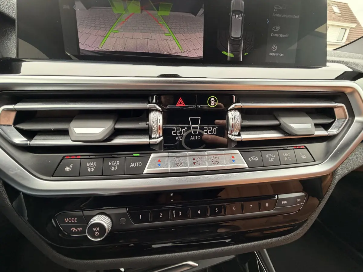 xDrive30e Shadow Line