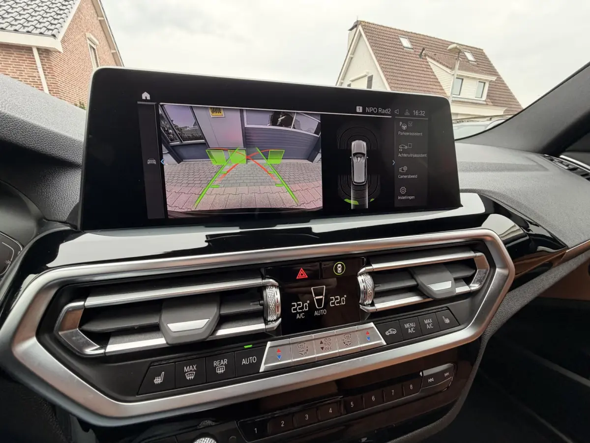 xDrive30e Shadow Line