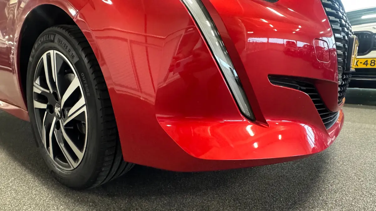 1.2 PURETECH 100PK ALLURE PACK / NAVI / LEDER / CLIMA / FULL-LED / PDC / 16" LMV / APPLE CARPLAY / CAMERA / KEYLESS / CRUISECONTROL !!