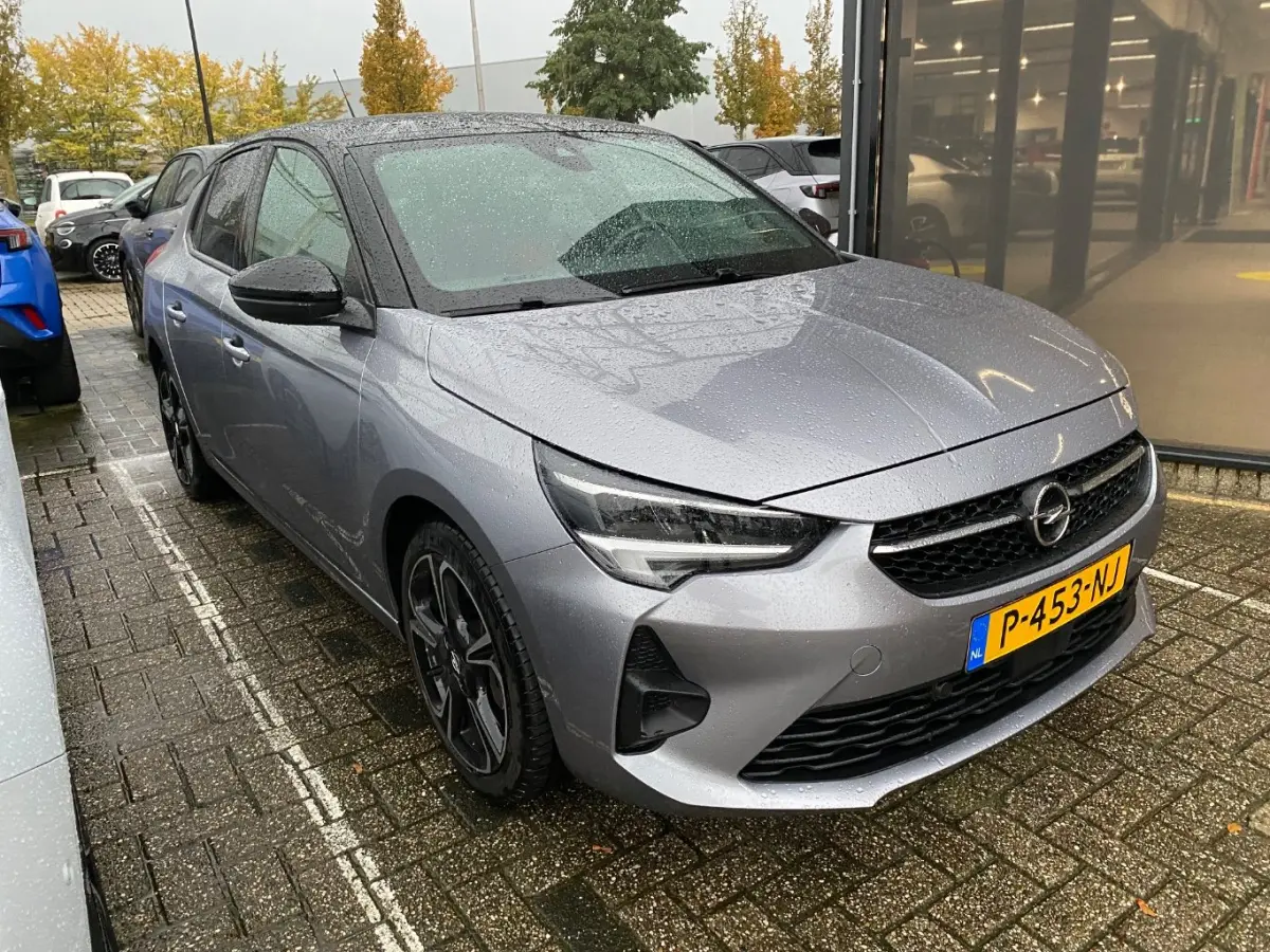 1.2 Turbo GS Line 100pk | 1e Eigenaar | Dealeronderhouden | Full-LED | 17"LMV | Parkeersensoren | Climate Control |