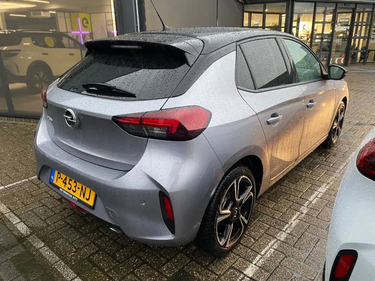 1.2 Turbo GS Line 100pk | 1e Eigenaar | Dealeronderhouden | Full-LED | 17"LMV | Parkeersensoren | Climate Control |
