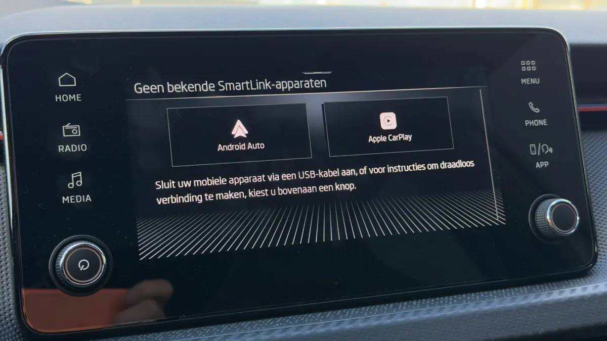 1.0 TSI Monte Carlo | Trekhaak | Stoelverwarming | Keyless | 18 inch |