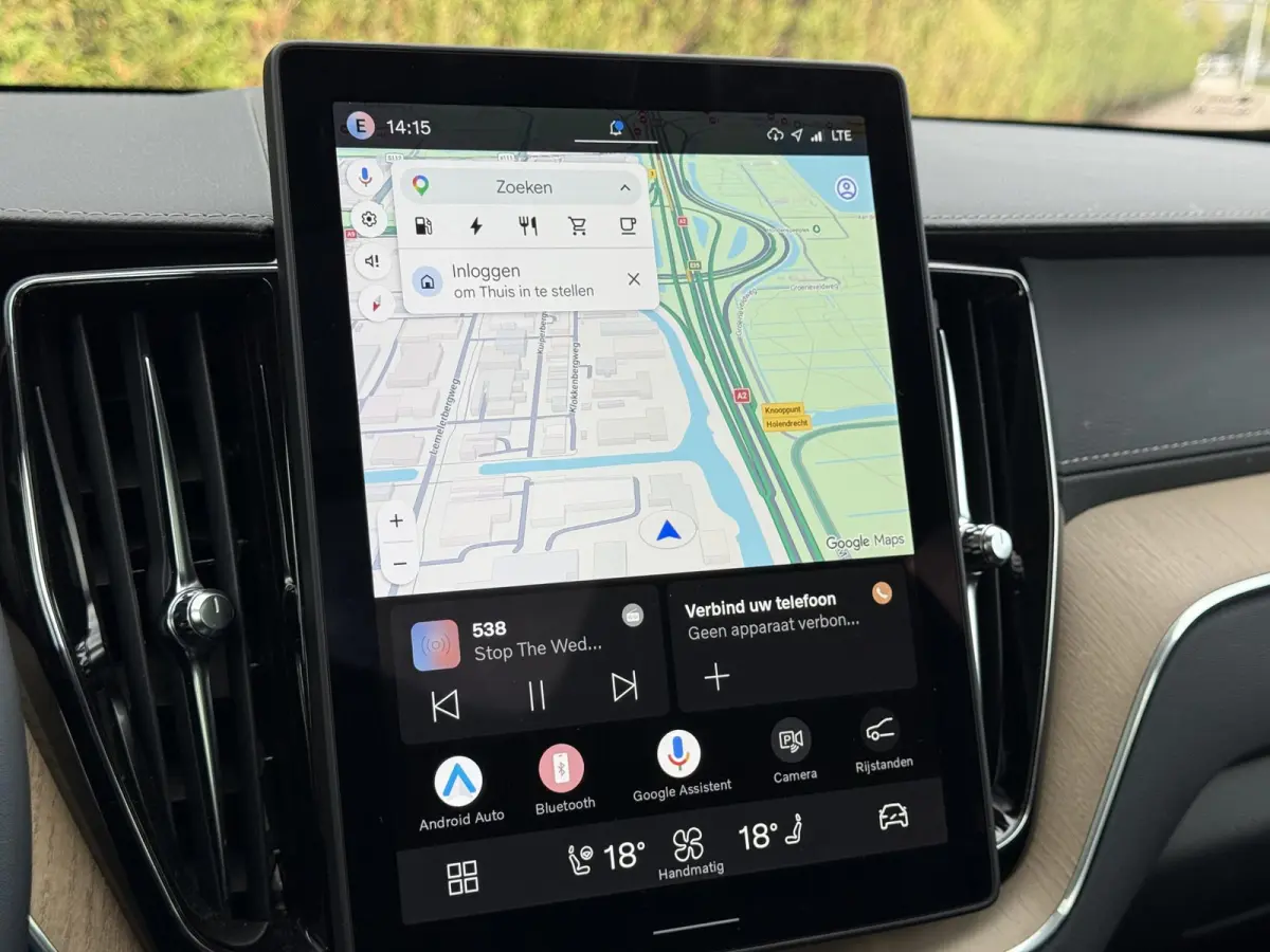 T6 Plug-in hybrid AWD Ultra Dark | Panodak | Trekhaak |