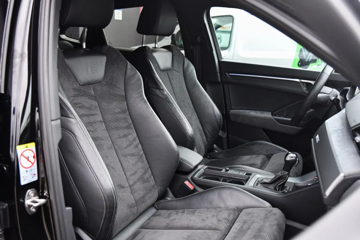 45 TFSI e 3x S-Line, Sonos, ACC, 360, Keyless, Black, Matrix, Ambiente, 20"!