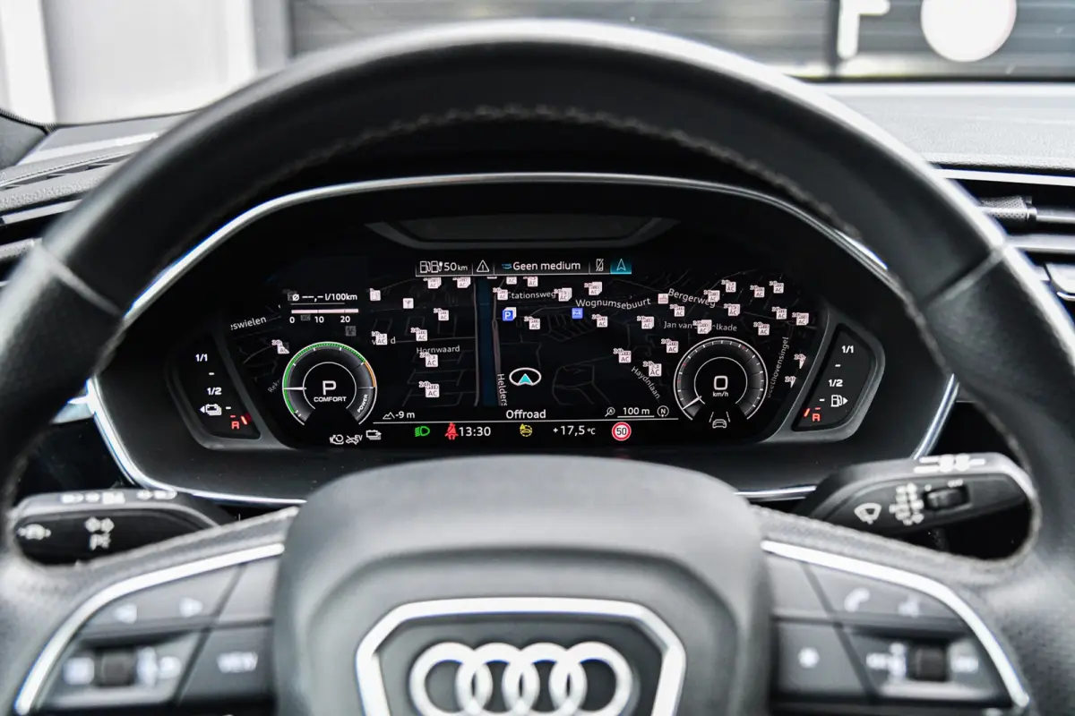 45 TFSI e 3x S-Line, Sonos, ACC, 360, Keyless, Black, Matrix, Ambiente, 20"!