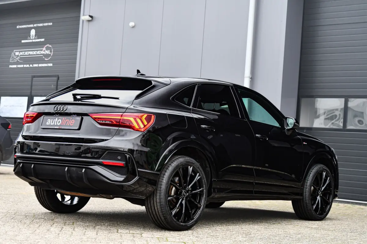 45 TFSI e 3x S-Line, Sonos, ACC, 360, Keyless, Black, Matrix, Ambiente, 20"!
