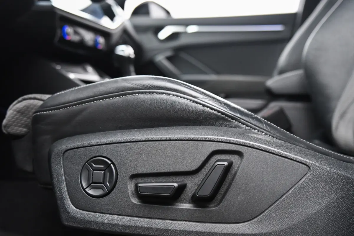 45 TFSI e 3x S-Line, Sonos, ACC, 360, Keyless, Black, Matrix, Ambiente, 20"!