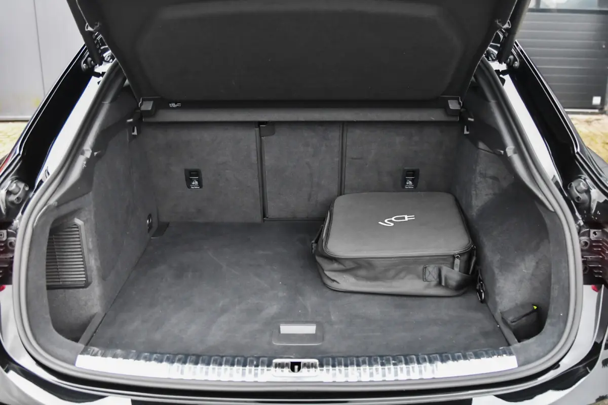 45 TFSI e 3x S-Line, Sonos, ACC, 360, Keyless, Black, Matrix, Ambiente, 20"!