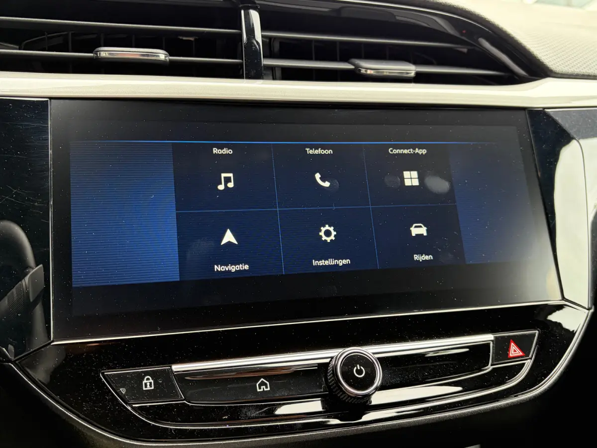 1.2 Turbo Hybrid 110 PK GS | DODEHOEK DETECTIE| CAMERA + PARKEERSENSOREN| APPLE CARPLAY/ANDROID AUTO| LED| DAB| SPORTSTOELEN| 16"LM-VELGEN| EERSTE EIGENAAR|