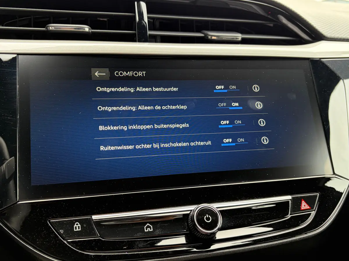 1.2 Turbo Hybrid 110 PK GS | DODEHOEK DETECTIE| CAMERA + PARKEERSENSOREN| APPLE CARPLAY/ANDROID AUTO| LED| DAB| SPORTSTOELEN| 16"LM-VELGEN| EERSTE EIGENAAR|