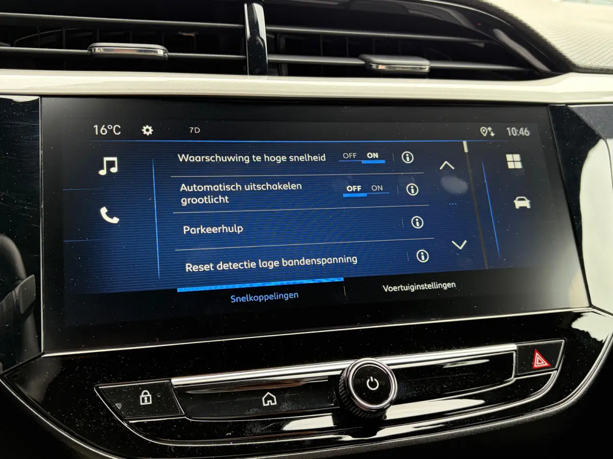 1.2 Turbo Hybrid 110 PK GS | DODEHOEK DETECTIE| CAMERA + PARKEERSENSOREN| APPLE CARPLAY/ANDROID AUTO| LED| DAB| SPORTSTOELEN| 16"LM-VELGEN| EERSTE EIGENAAR|