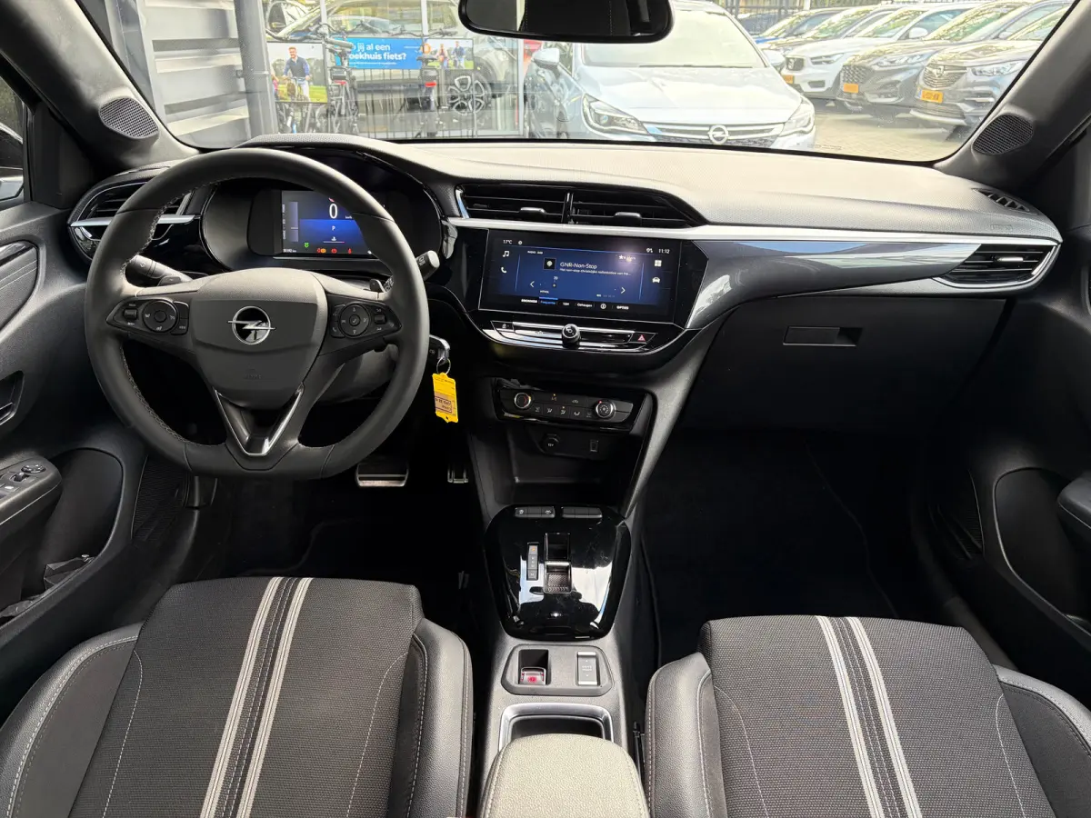 1.2 Turbo Hybrid 110 PK GS | DODEHOEK DETECTIE| CAMERA + PARKEERSENSOREN| APPLE CARPLAY/ANDROID AUTO| LED| DAB| SPORTSTOELEN| 16"LM-VELGEN| EERSTE EIGENAAR|