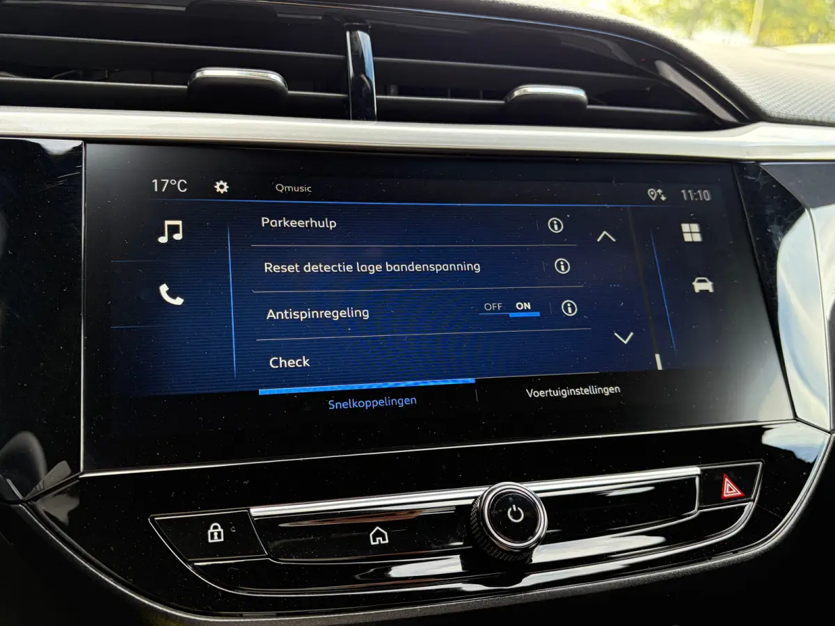 1.2 Turbo Hybrid 110 PK GS | DODEHOEK DETECTIE| CAMERA + PARKEERSENSOREN| APPLE CARPLAY/ANDROID AUTO| LED| DAB| SPORTSTOELEN| 16"LM-VELGEN| EERSTE EIGENAAR|