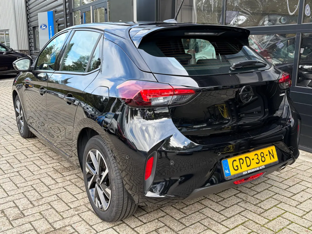 1.2 Turbo Hybrid 110 PK GS | DODEHOEK DETECTIE| CAMERA + PARKEERSENSOREN| APPLE CARPLAY/ANDROID AUTO| LED| DAB| SPORTSTOELEN| 16"LM-VELGEN| EERSTE EIGENAAR|
