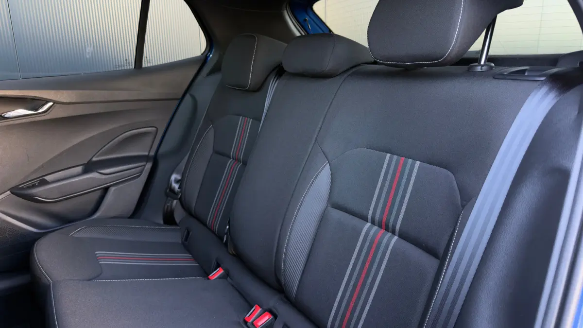 95pk 1.0 TSI Monte Carlo | Achteruitrijcamera | Cruise Control | Airco | Carplay | Verwamde Voorstoelen | 16" |