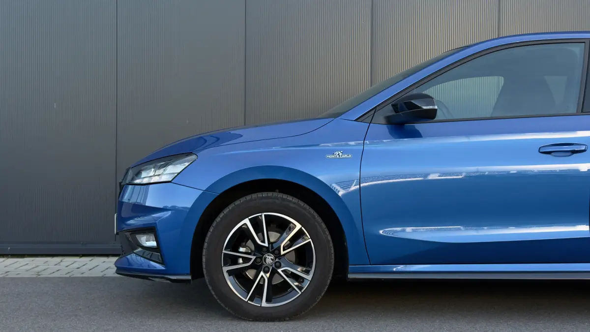 95pk 1.0 TSI Monte Carlo | Achteruitrijcamera | Cruise Control | Airco | Carplay | Verwamde Voorstoelen | 16" |