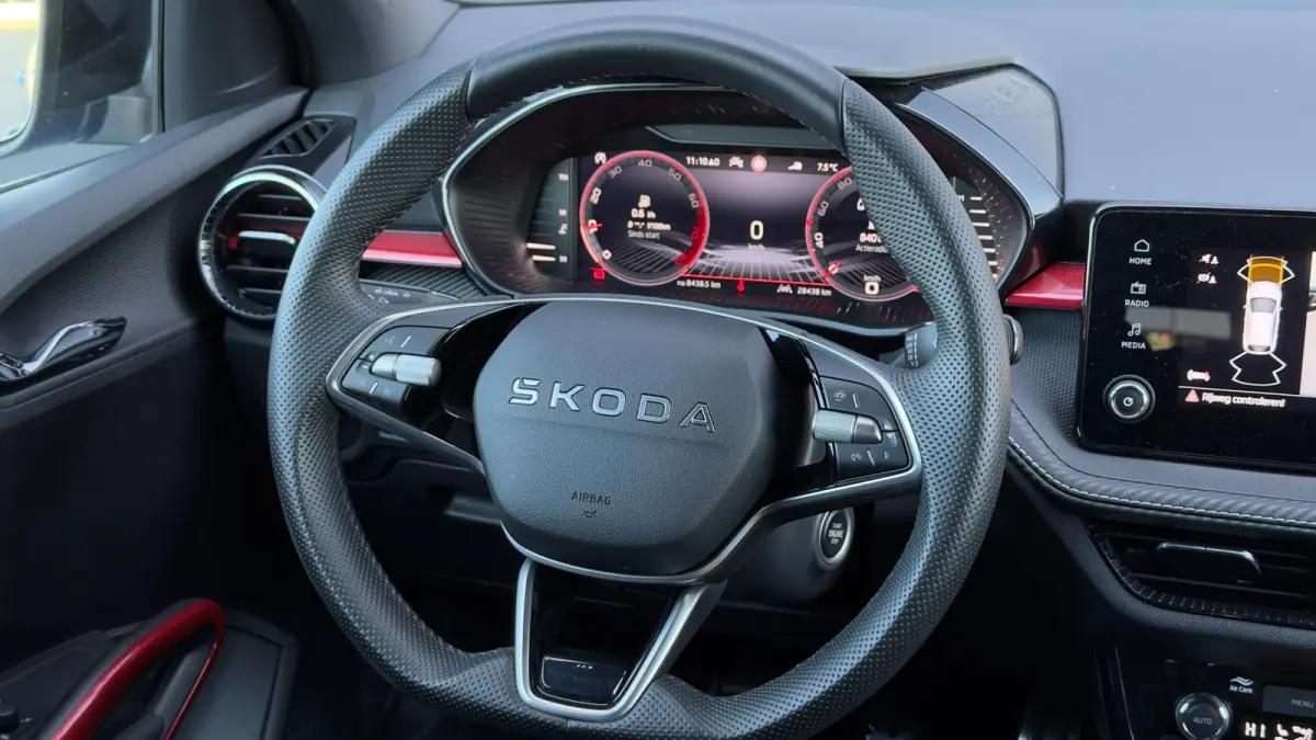95pk 1.0 TSI Monte Carlo | Achteruitrijcamera | Cruise Control | Airco | Carplay | Verwamde Voorstoelen | 16" |