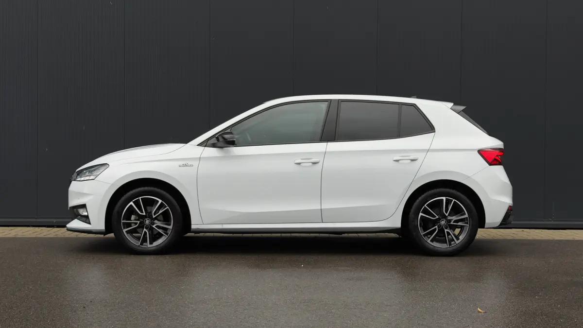 95pk 1.0 TSI Monte Carlo | Achteruitrijcamera | Cruise Control | Airco | Carplay | Verwamde Voorstoelen | 16" |