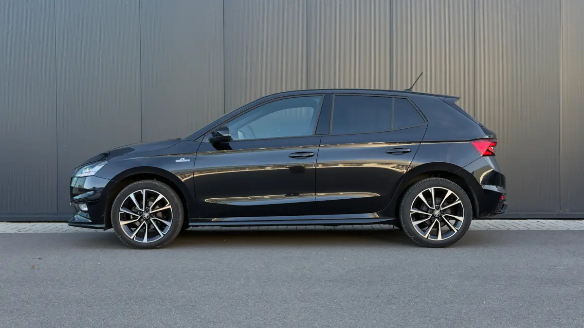 95pk 1.0 TSI Monte Carlo | Achteruitrijcamera | Cruise Control | Airco | Carplay | Verwamde Voorstoelen | 16" |