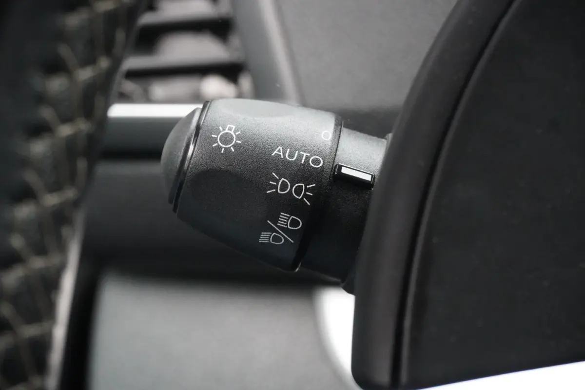 2.0 MultiJet 177PK L2 Automaat EURO 6 - AC/Climate - Navi - Cruise - €18.900,- Excl.