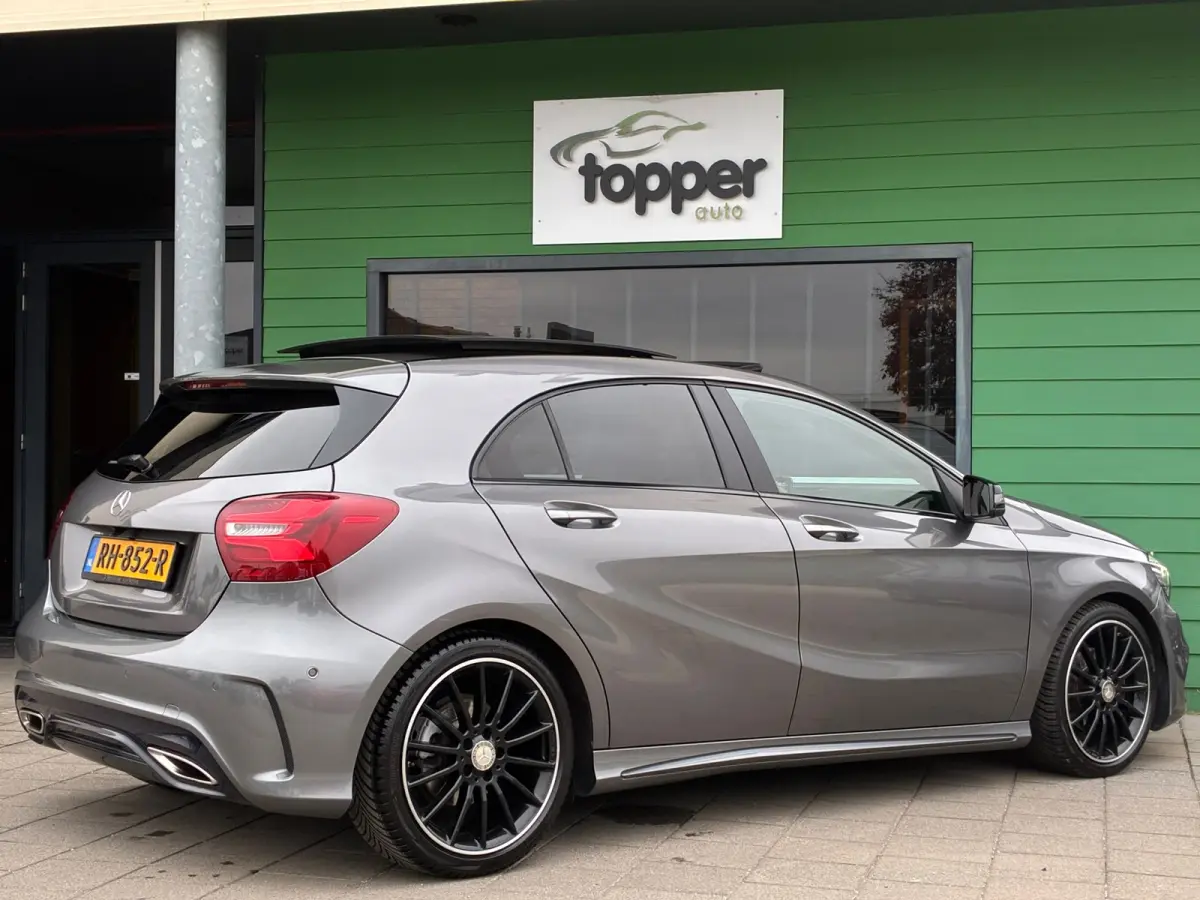180 AMG Night Edition Plus|Automaat|Panoramadak|Camera|Navigatie|PDC|Airco|CruiseControl|Nieuwe APK|