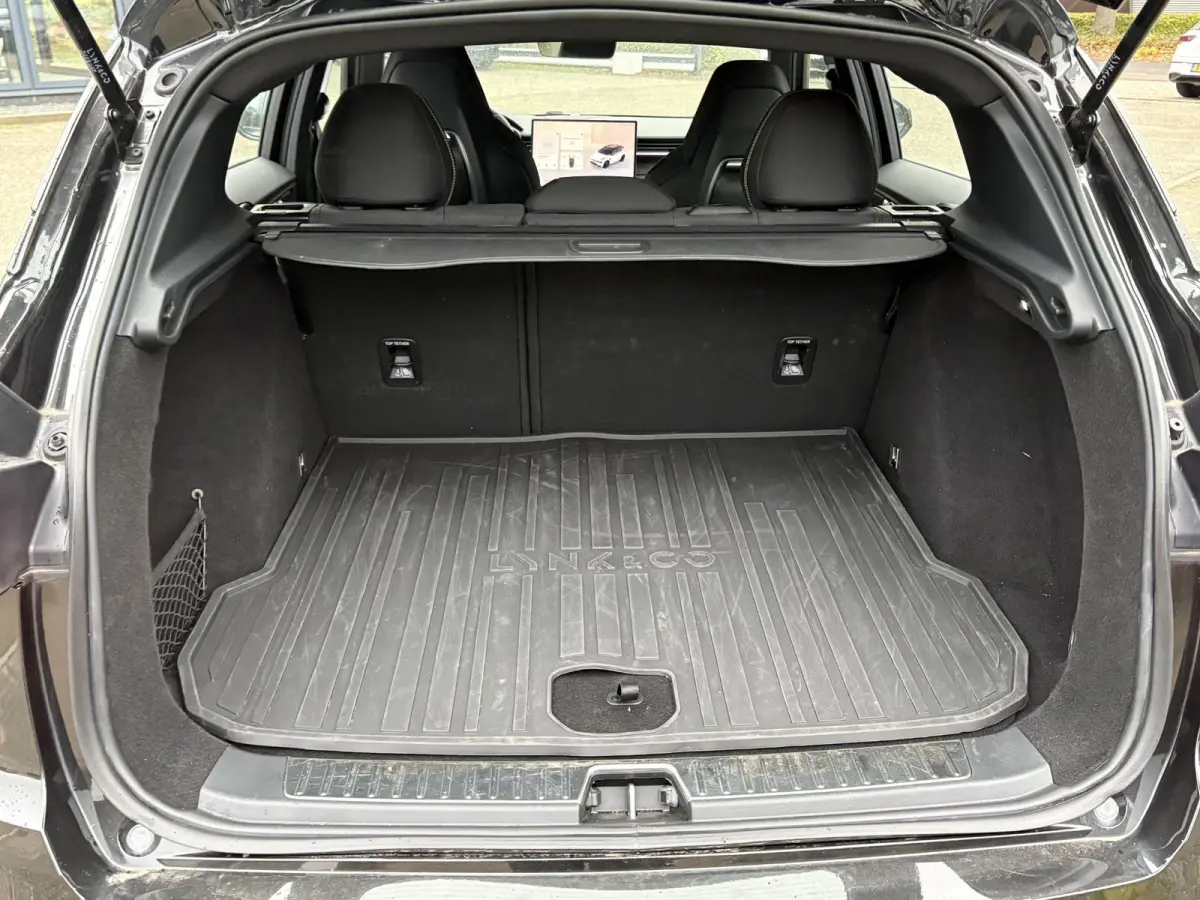 1.5 Core FABRIEKSGARANTIE T/M 2030!!! | ACHTERUITRIJ CAMERA | APPLE CARPLAY / ANDROID AUTO | KEYLESS ENTRY | STOELVERWARMING |