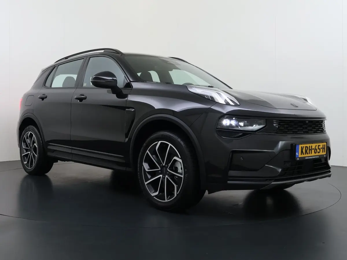 1.5 Core FABRIEKSGARANTIE T/M 2030!!! | ACHTERUITRIJ CAMERA | APPLE CARPLAY / ANDROID AUTO | KEYLESS ENTRY | STOELVERWARMING |