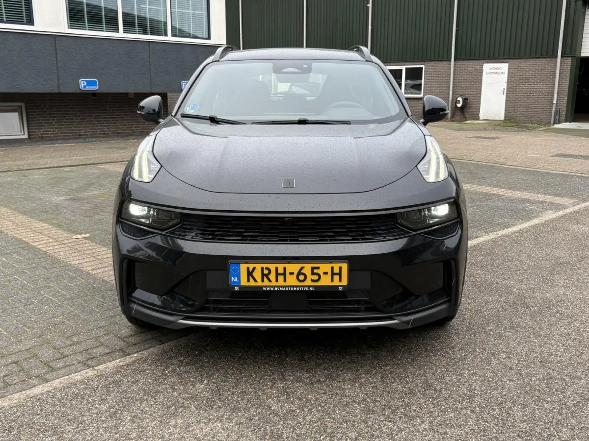 1.5 Core FABRIEKSGARANTIE T/M 2030!!! | ACHTERUITRIJ CAMERA | APPLE CARPLAY / ANDROID AUTO | KEYLESS ENTRY | STOELVERWARMING |