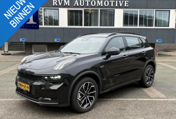 1.5 Core FABRIEKSGARANTIE T/M 2030!!! | ACHTERUITRIJ CAMERA | APPLE CARPLAY / ANDROID AUTO | KEYLESS ENTRY | STOELVERWARMING |