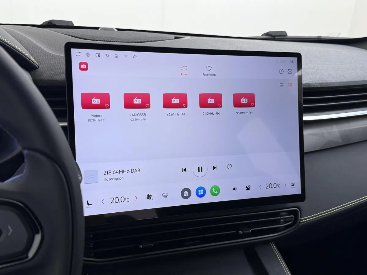 1.5 Core FABRIEKSGARANTIE T/M 2030!!! | ACHTERUITRIJ CAMERA | APPLE CARPLAY / ANDROID AUTO | KEYLESS ENTRY | STOELVERWARMING |