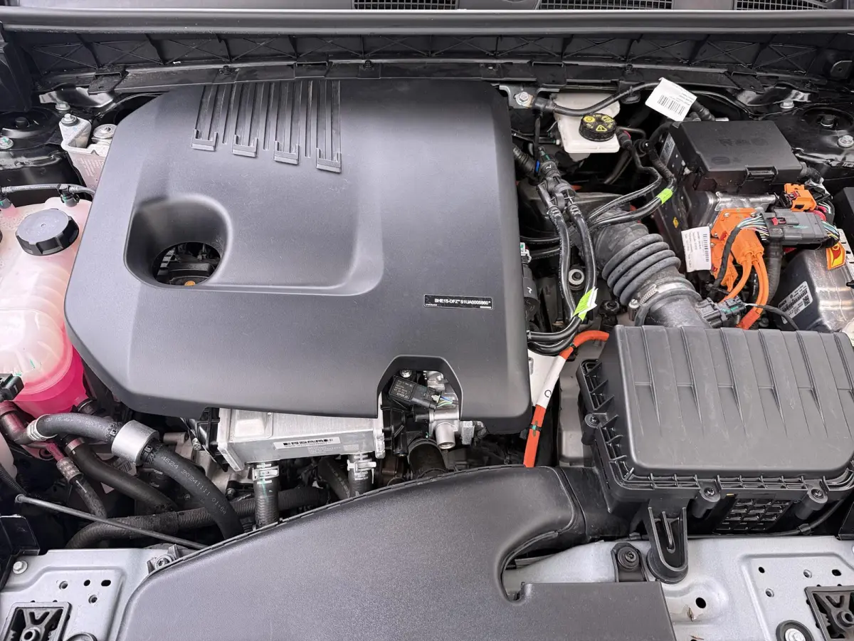 1.5 Core FABRIEKSGARANTIE T/M 2030!!! | ACHTERUITRIJ CAMERA | APPLE CARPLAY / ANDROID AUTO | KEYLESS ENTRY | STOELVERWARMING |