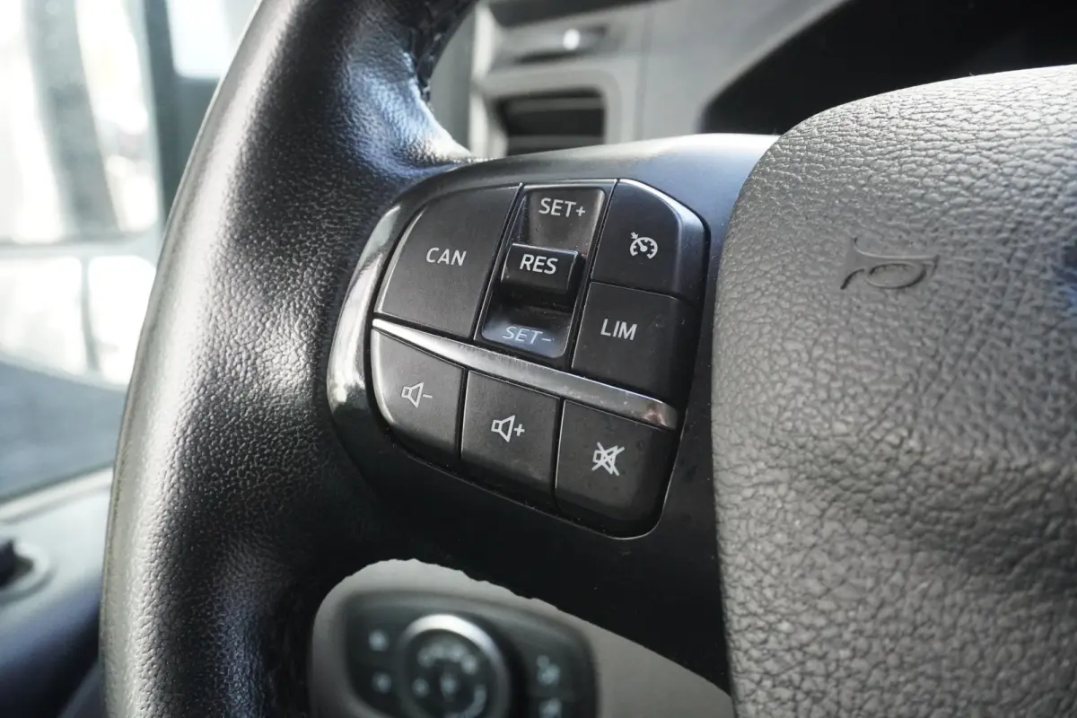 2.0 TDCI EURO 6 -  Airco - Navi - Cruise - €13.900,- Excl.