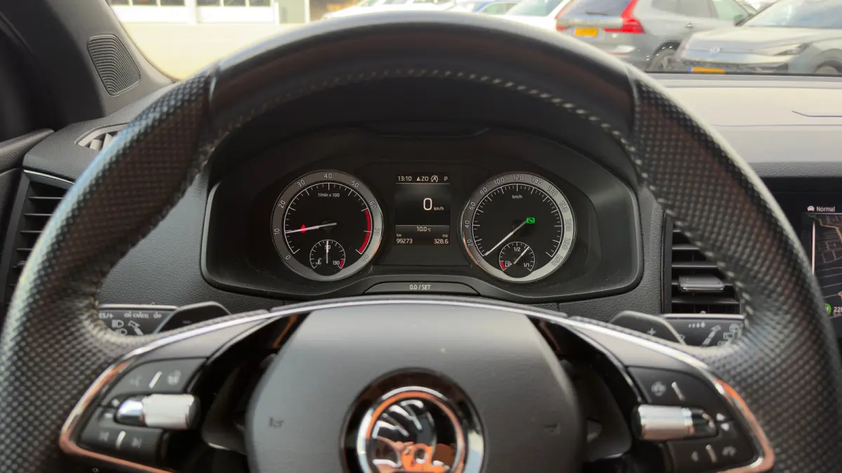 150pk 1.5 TSI ACT Sportline Business | Trekhaak | Panoramadak | Achteruitrijcamera | Carplay | Cruise Control | 18" |