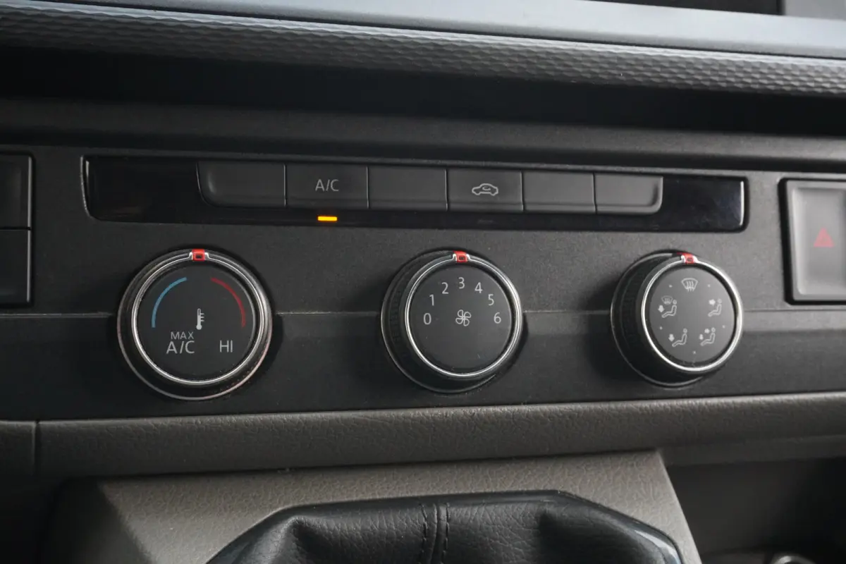 2.0 TDI L2 EURO 6 - Airco - Cruise - Camera - €14.900,- Excl.