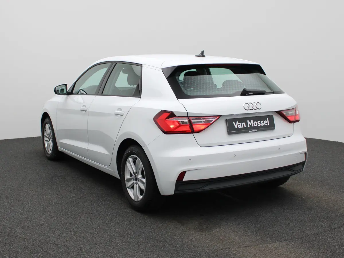 1.0 25 TFSI 70kW Attraction | NAVIGATIESYSTEEM | CRUISE CONTROL | 12 MAANDEN BOVAG GARANTIE |