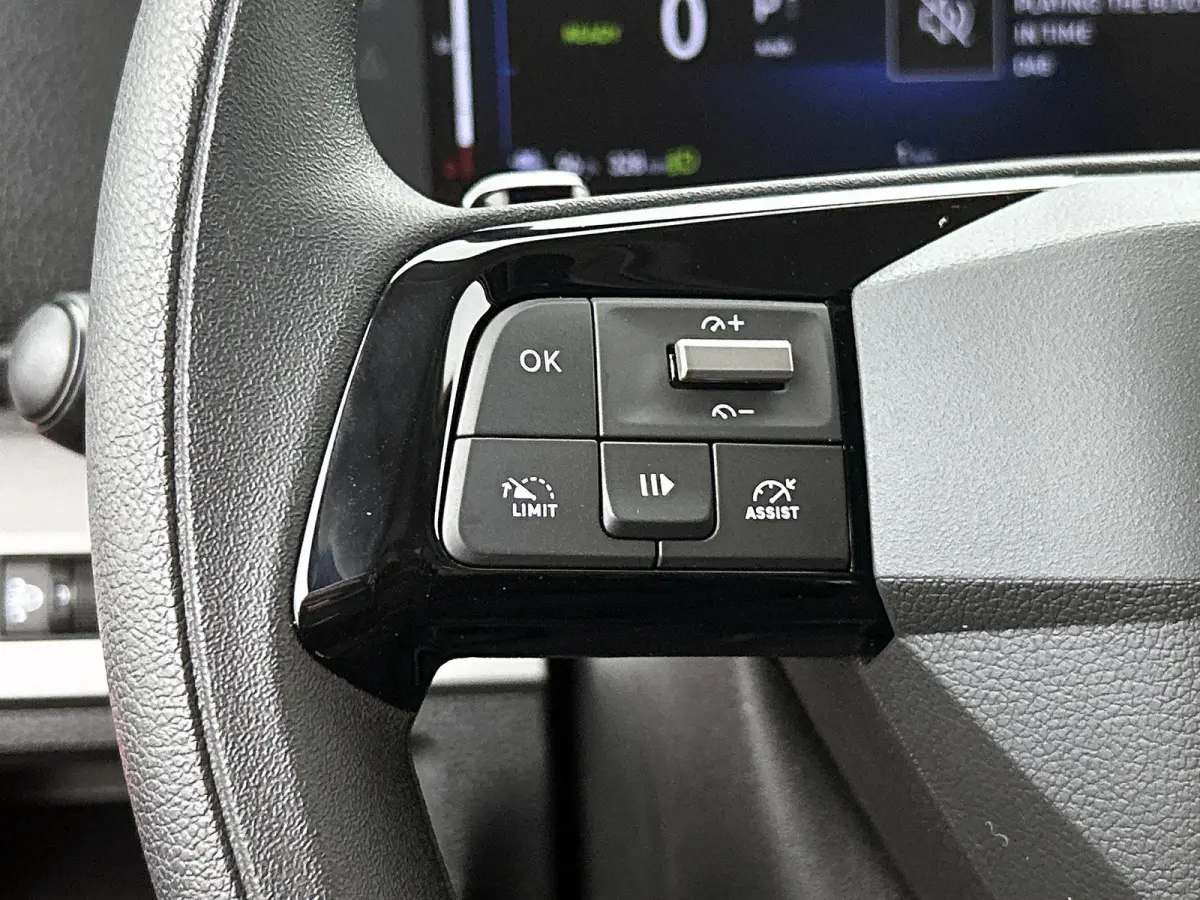 Electric 136pk L3 75 kWh Automaat | Tot 8 Jaar Garantie | Apple Carplay/Android Auto | Dodehoekdetectie | Airco | Cruise Control | Achteruitrijcamera | 3 Fase |